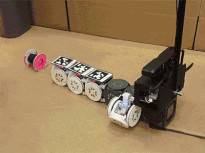 注意看,這個(gè)機(jī)器人要變形了!