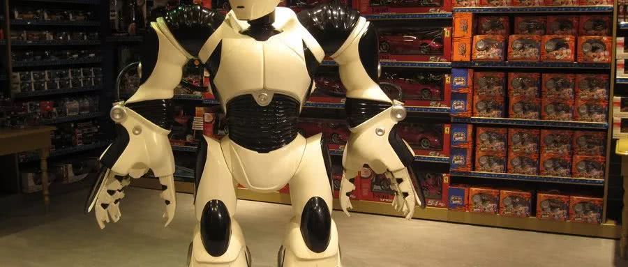 注意看,這個(gè)機(jī)器人要變形了!