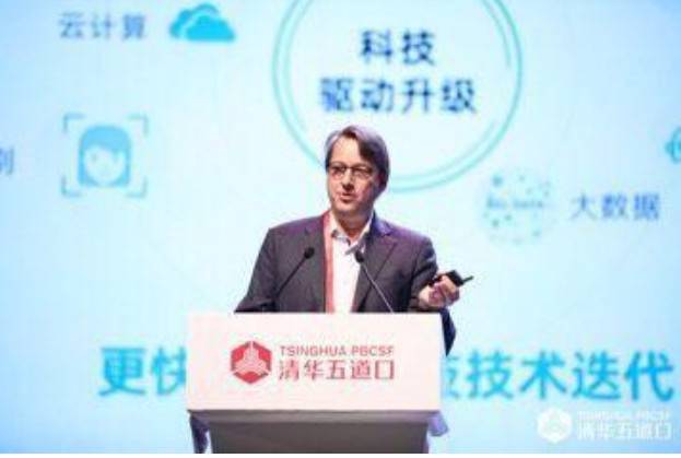 計葵生:機器人是未來金融業最大的變化