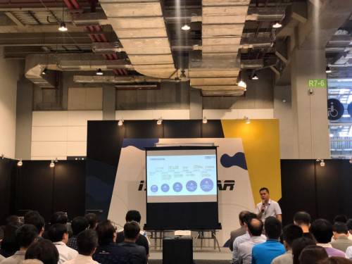 歐姆龍攜FA機器人技術亮相首屆中國國際進口博覽會